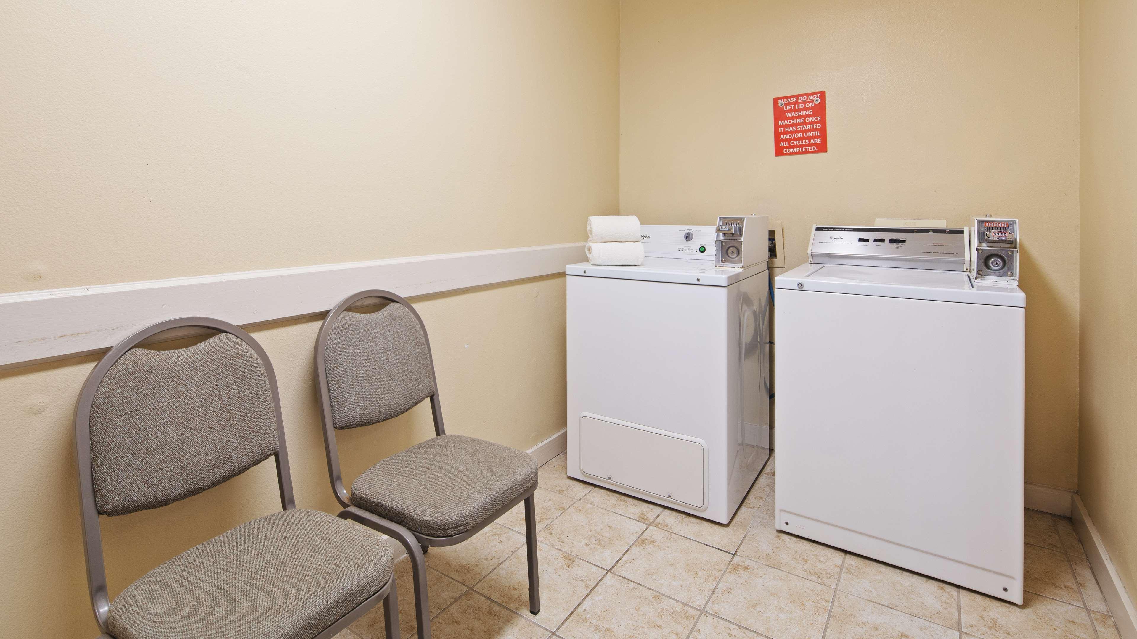 Best Western Inn Of Brenham Εξωτερικό φωτογραφία