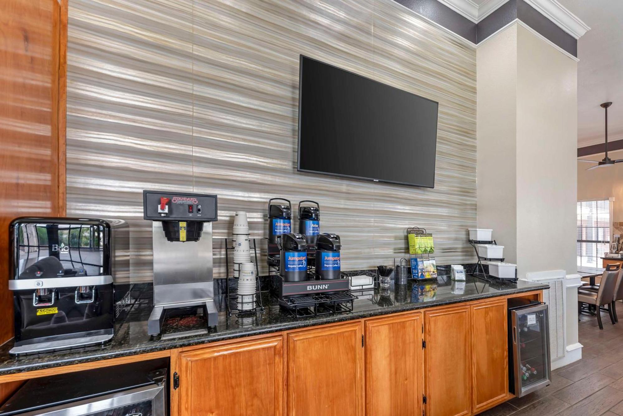 Best Western Inn Of Brenham Εξωτερικό φωτογραφία